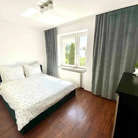 A Morze Tutaj - Z Dużym Tarasem Apartament